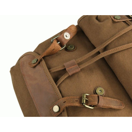 Вместительный рюкзак с кожаными вставками Buffalo Bags